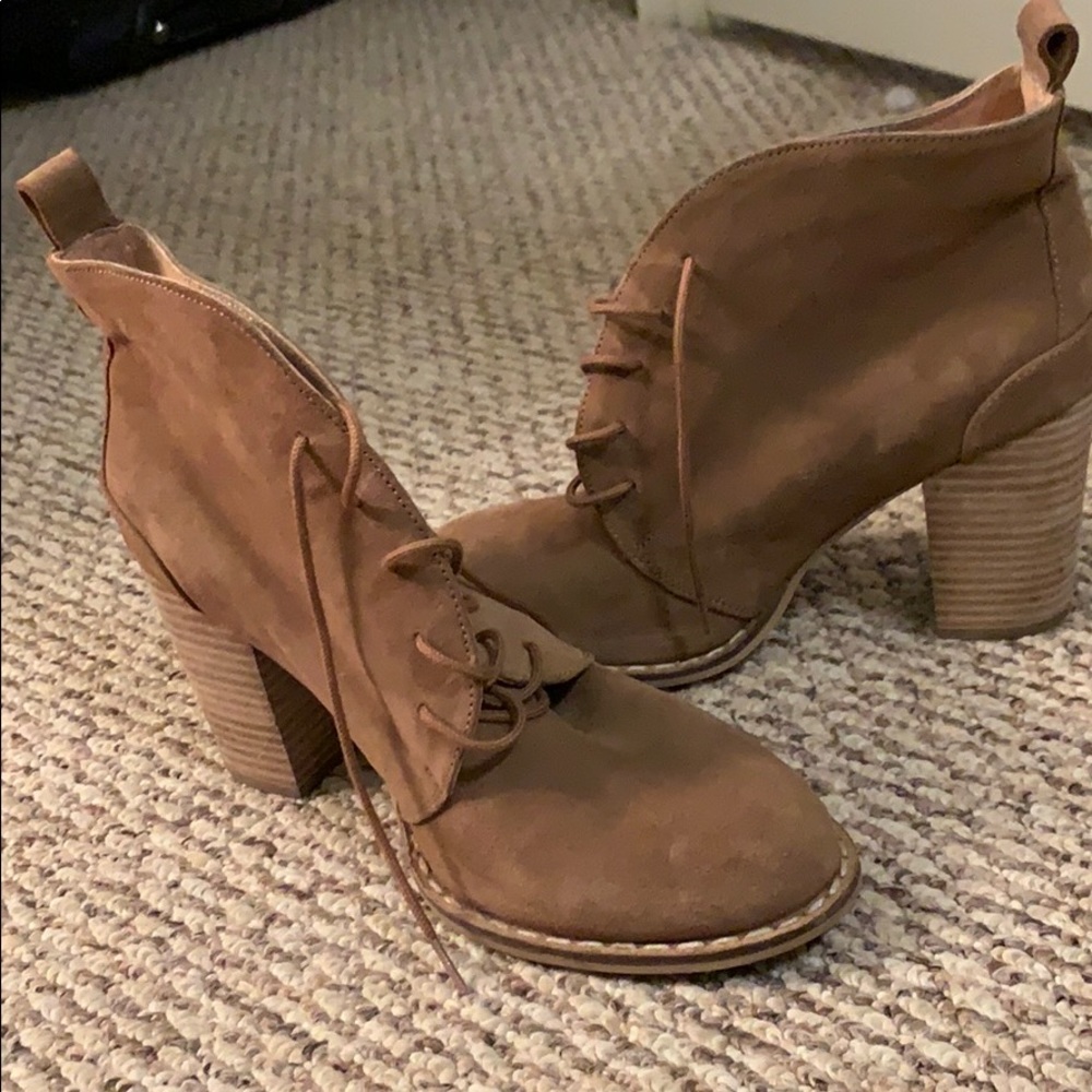Leather lace booties worn twice 9 1/2